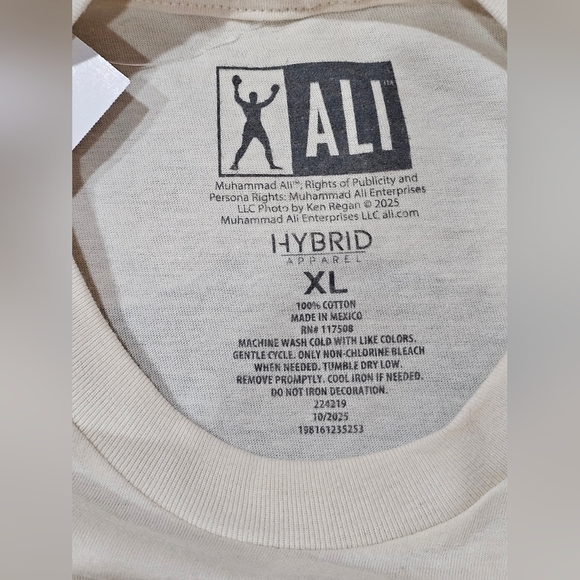 Muhammad Ali Graphic T-shirt Men's Size Xl. New - Picture 3 of 3